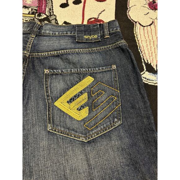Vintage 90s Enyce Jean Shorts Baggy Custom Embroidered Size 38 Cross Denim Y2K - Picture 3 of 8